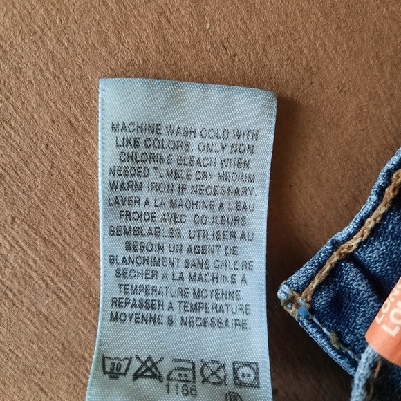 NWT - GAP Long & Lean Flared Medium Wash Women's Jeans. Size 1R - Picture 10 of 13